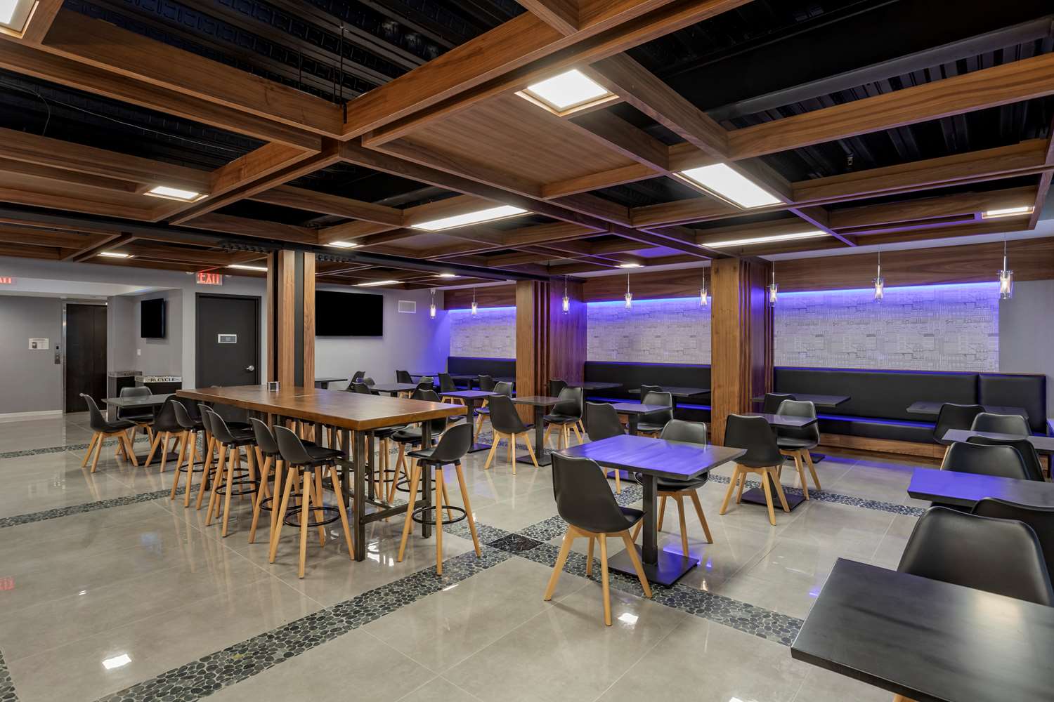 Best Western Plus Soho Hotel 17/20