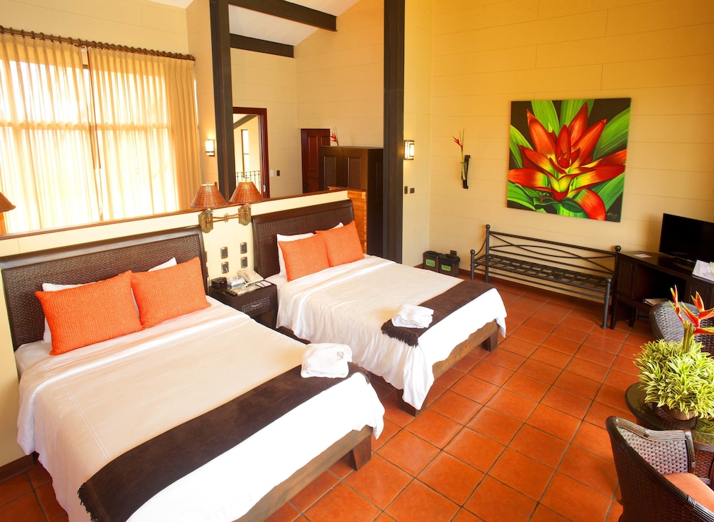 ARENAL KIORO SUITES AND SPA 14/71