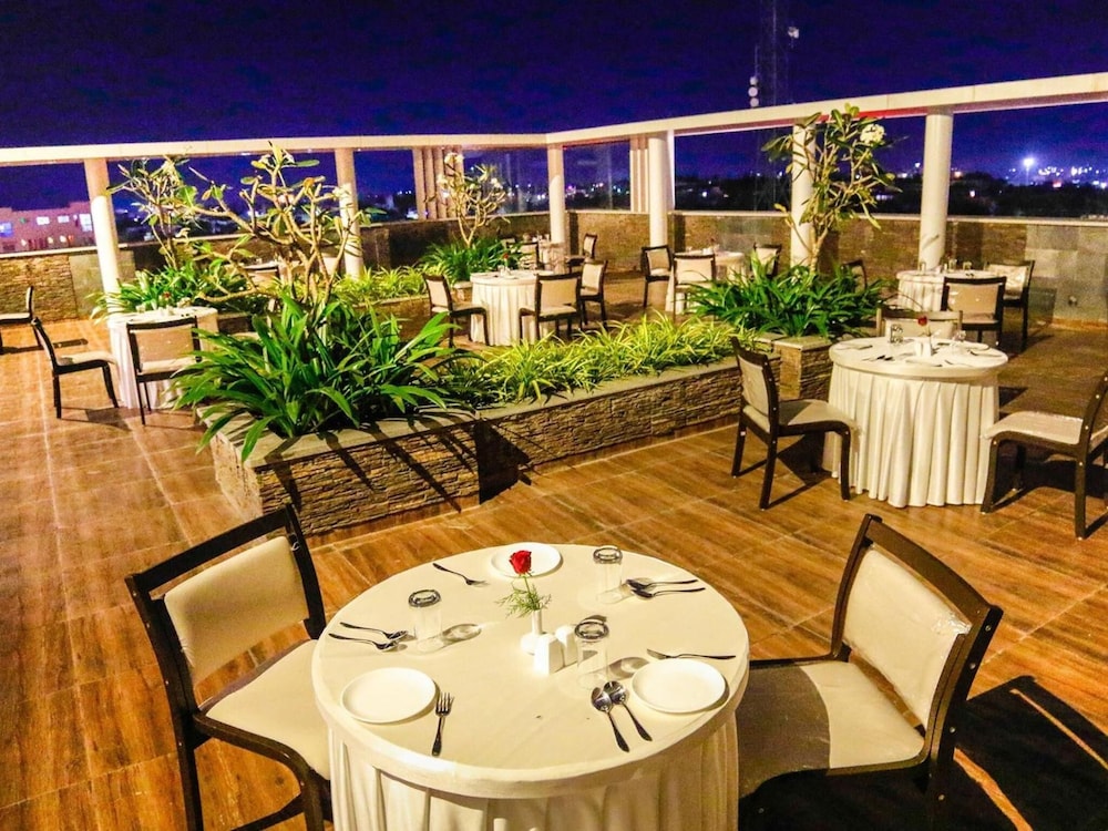 Hotel Vivera Grande 24/36