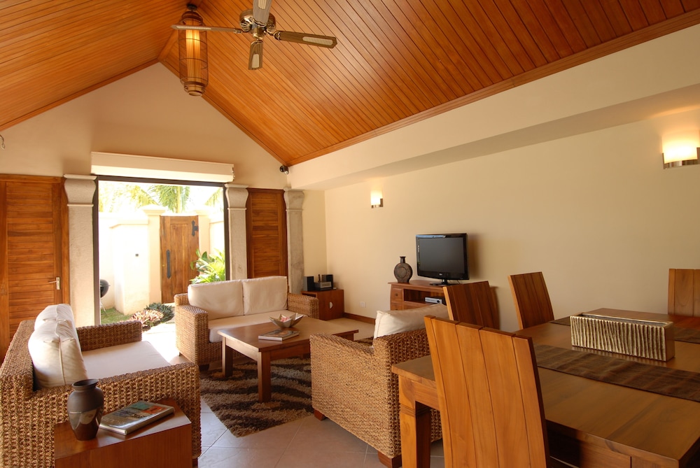 Oasis Villas 29/37