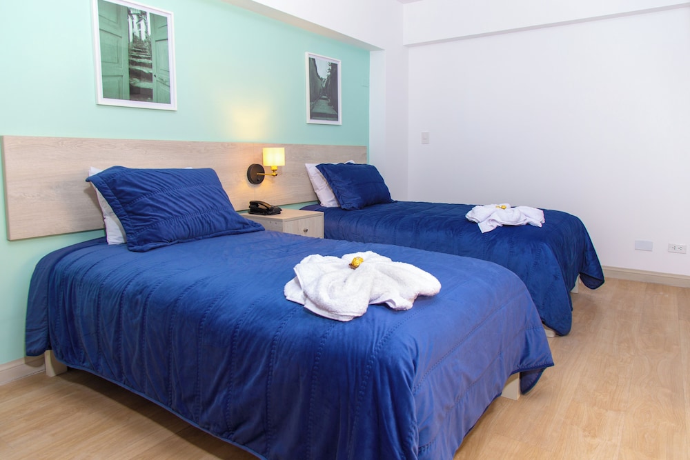 STANDARD, TWIN BEDS