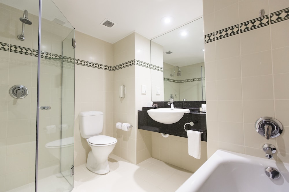 RYDGES WORLD SQUARE 12/66