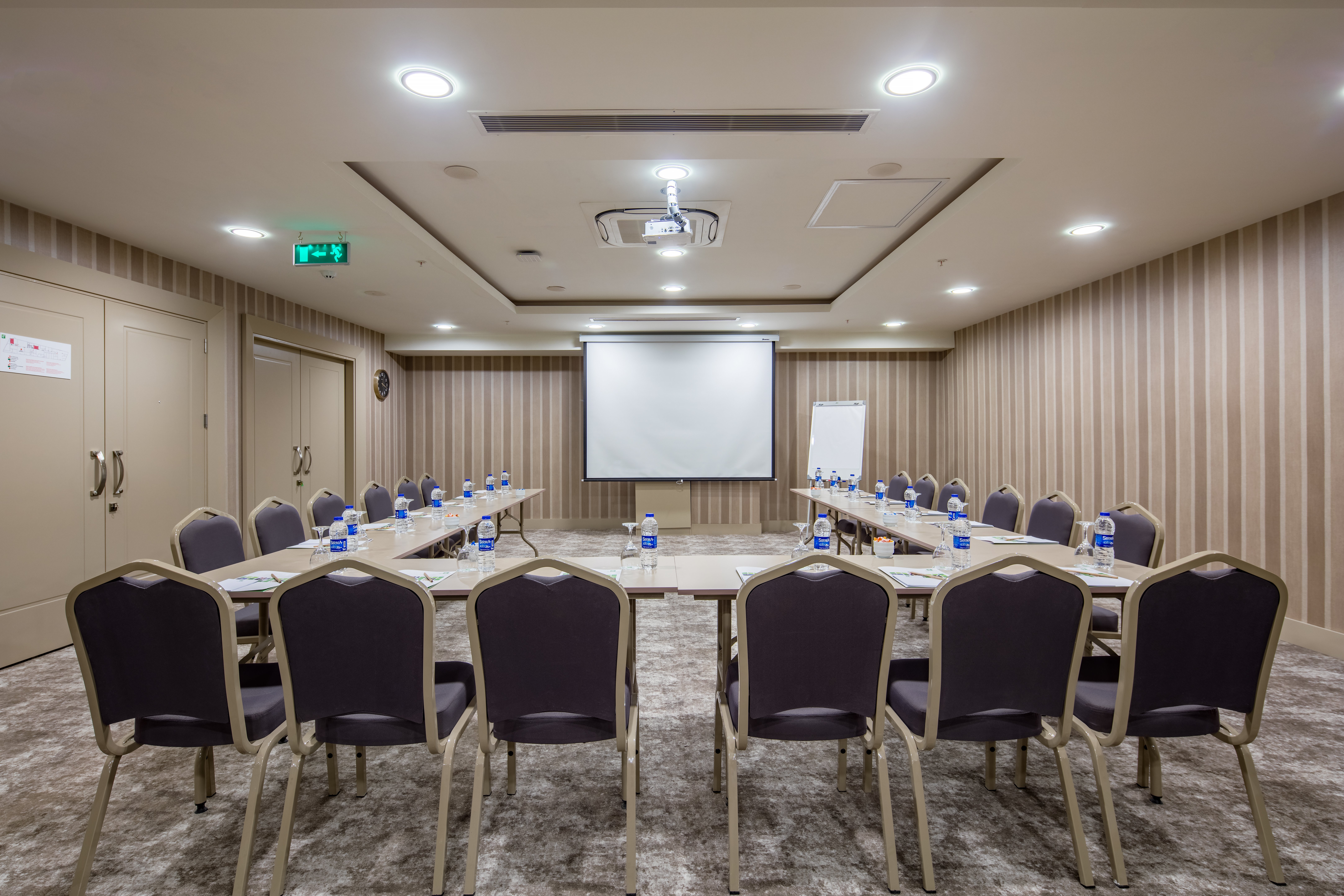 Holiday Inn Antalya - Lara 67/78