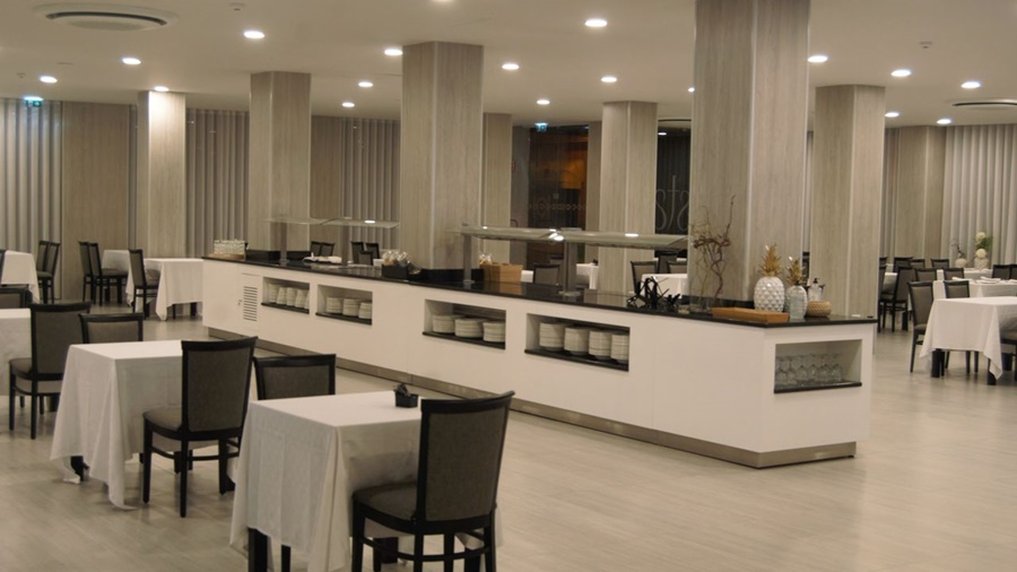 Hotel Cristal Setubal 52/61