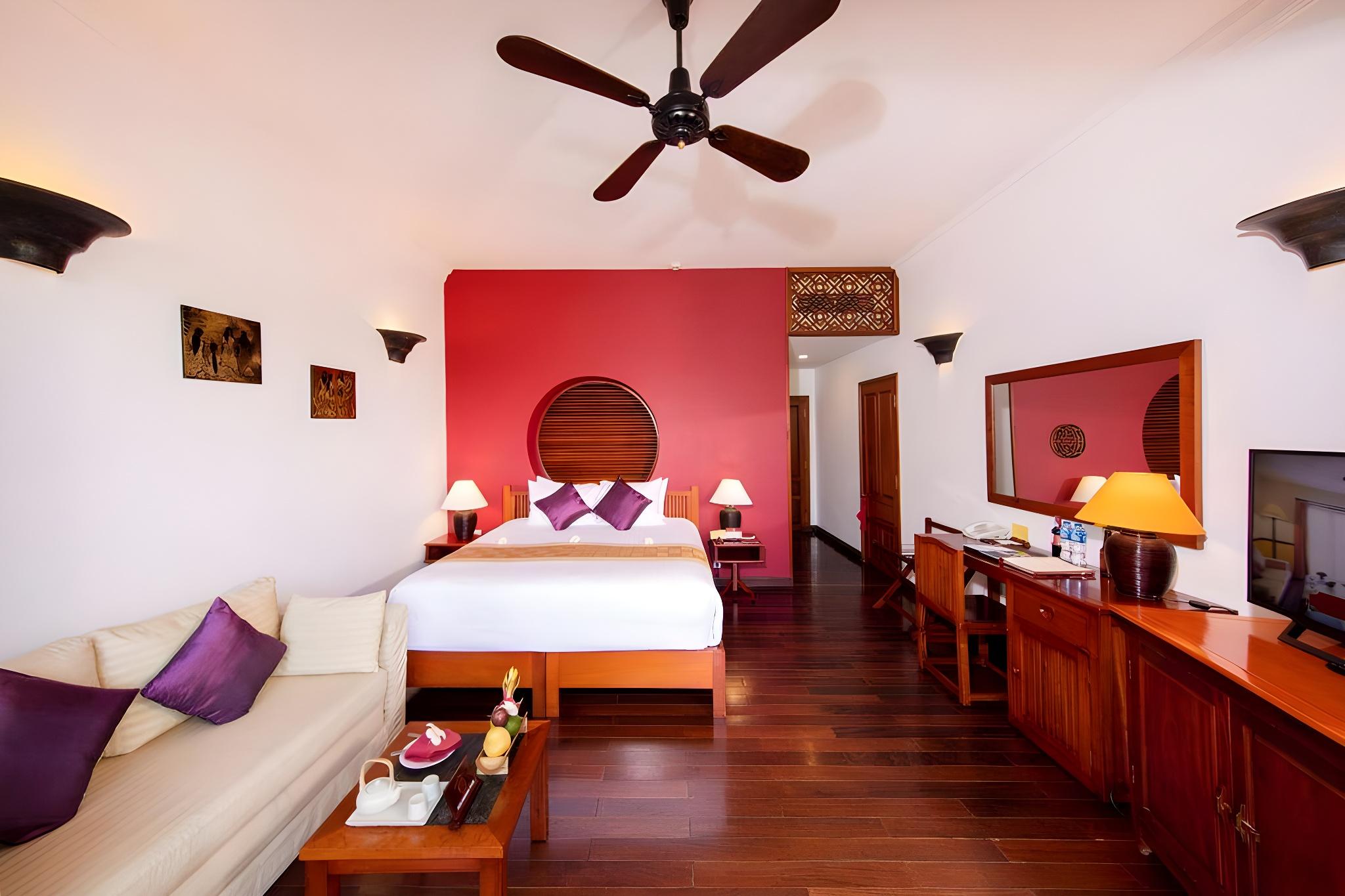 Room, Double Bed, Garden View