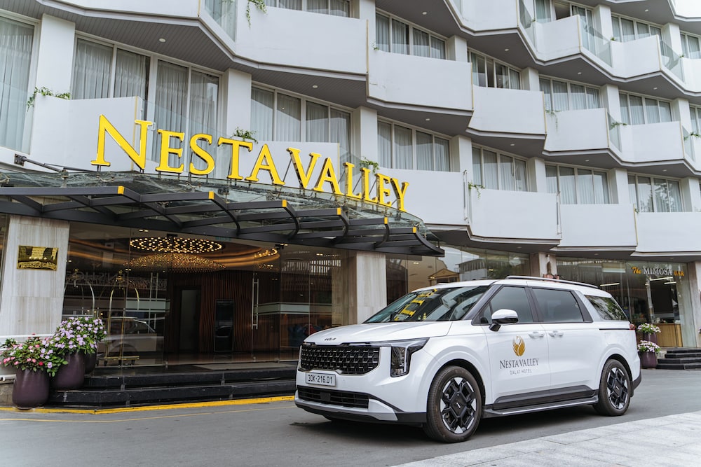 Golf Valley Hotel 45/50