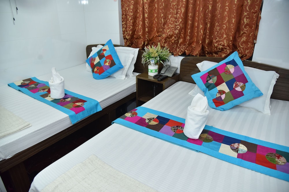 Delta Hotel 24/50