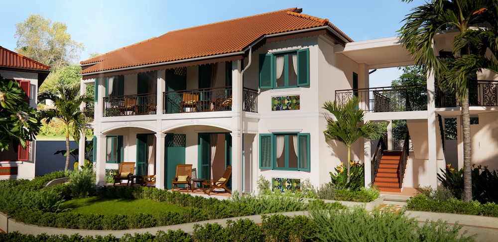 Ancient Hue Garden Houses 2/50