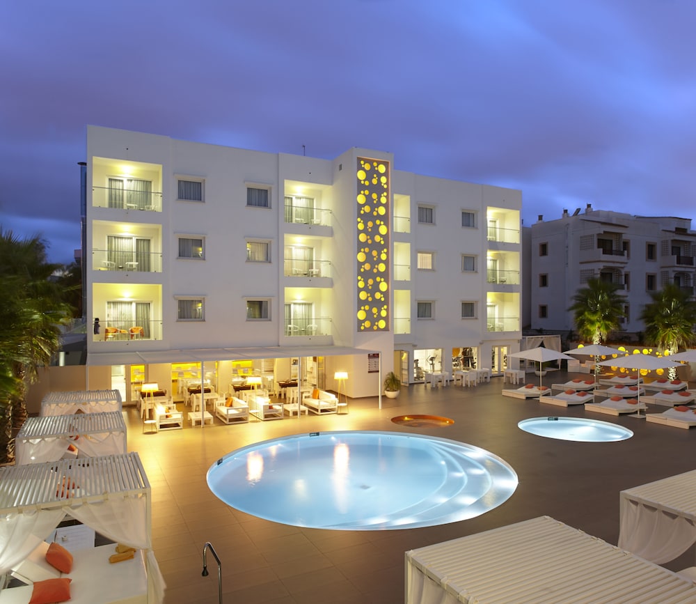 Ibiza Sun Apartments 2/60