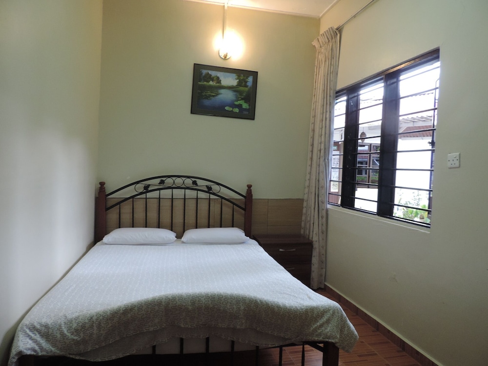 Cameronian Inn 41/69