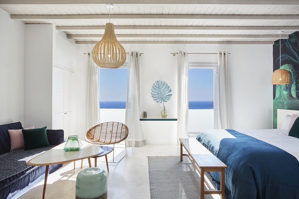 SUITE SUPERIOR SEA VIEW