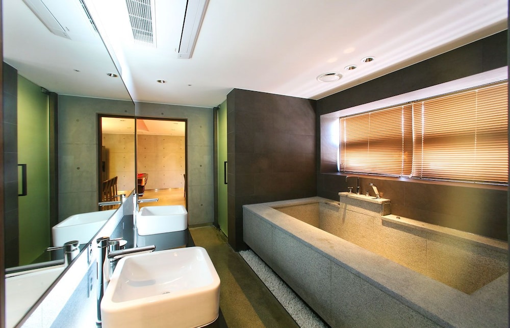 Nox Boutique Hotel 47/49