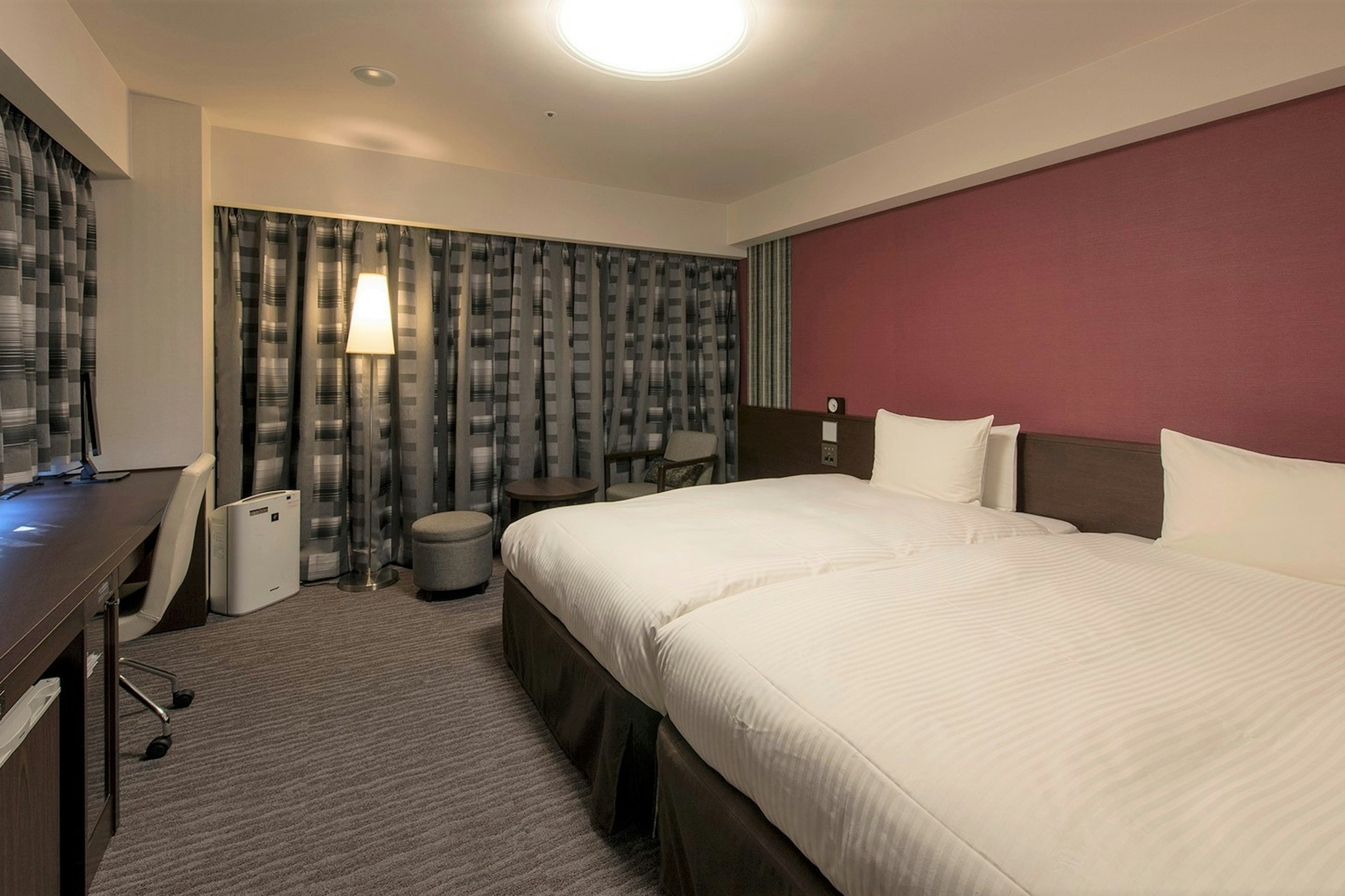 Hollywood, Twin Beds, Smoking, Richmond Hotel Fukuoka Tenjin 2/3