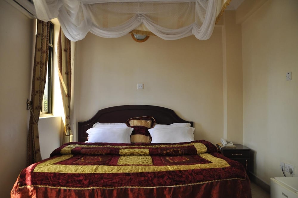 Rich Hotel Ltd 18/37