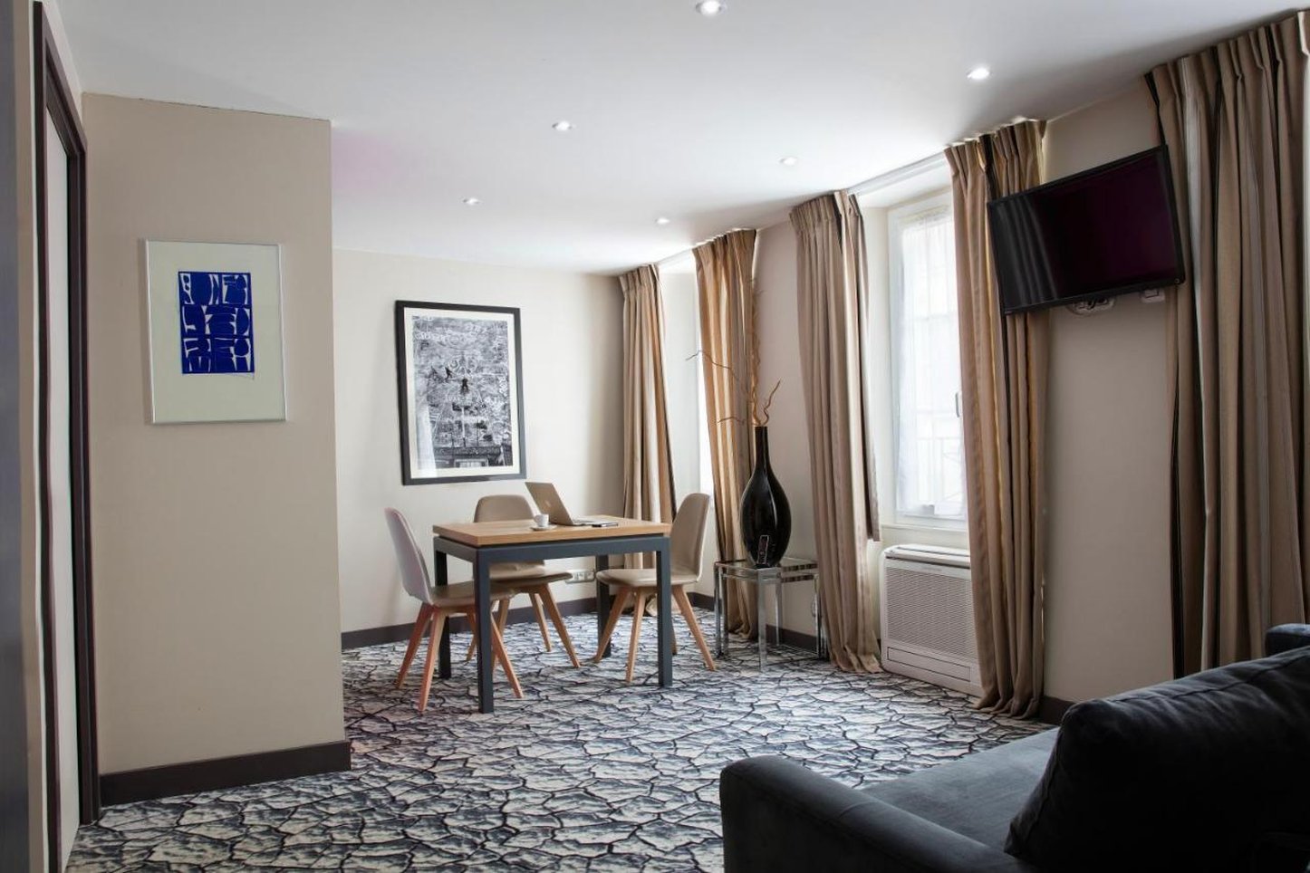 Serotel Suites Opera 36/38