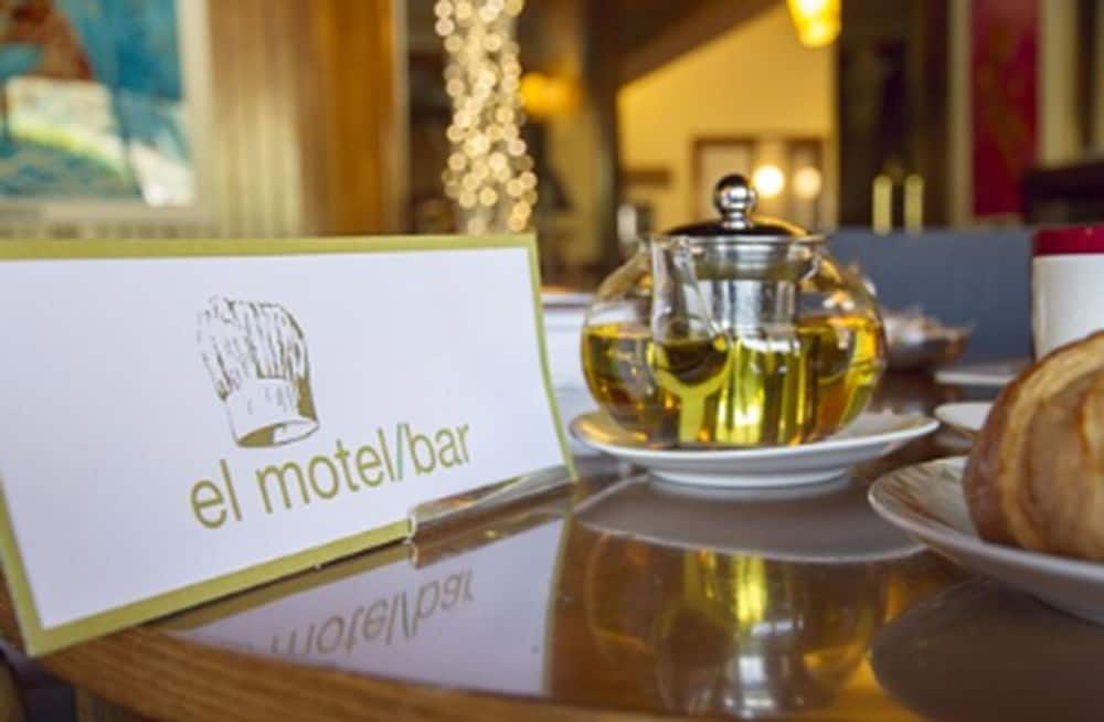 Emporda Hotel 31/66