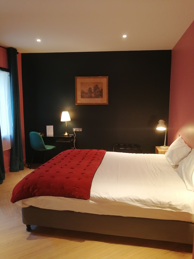 Hotel du Cygne 6/45