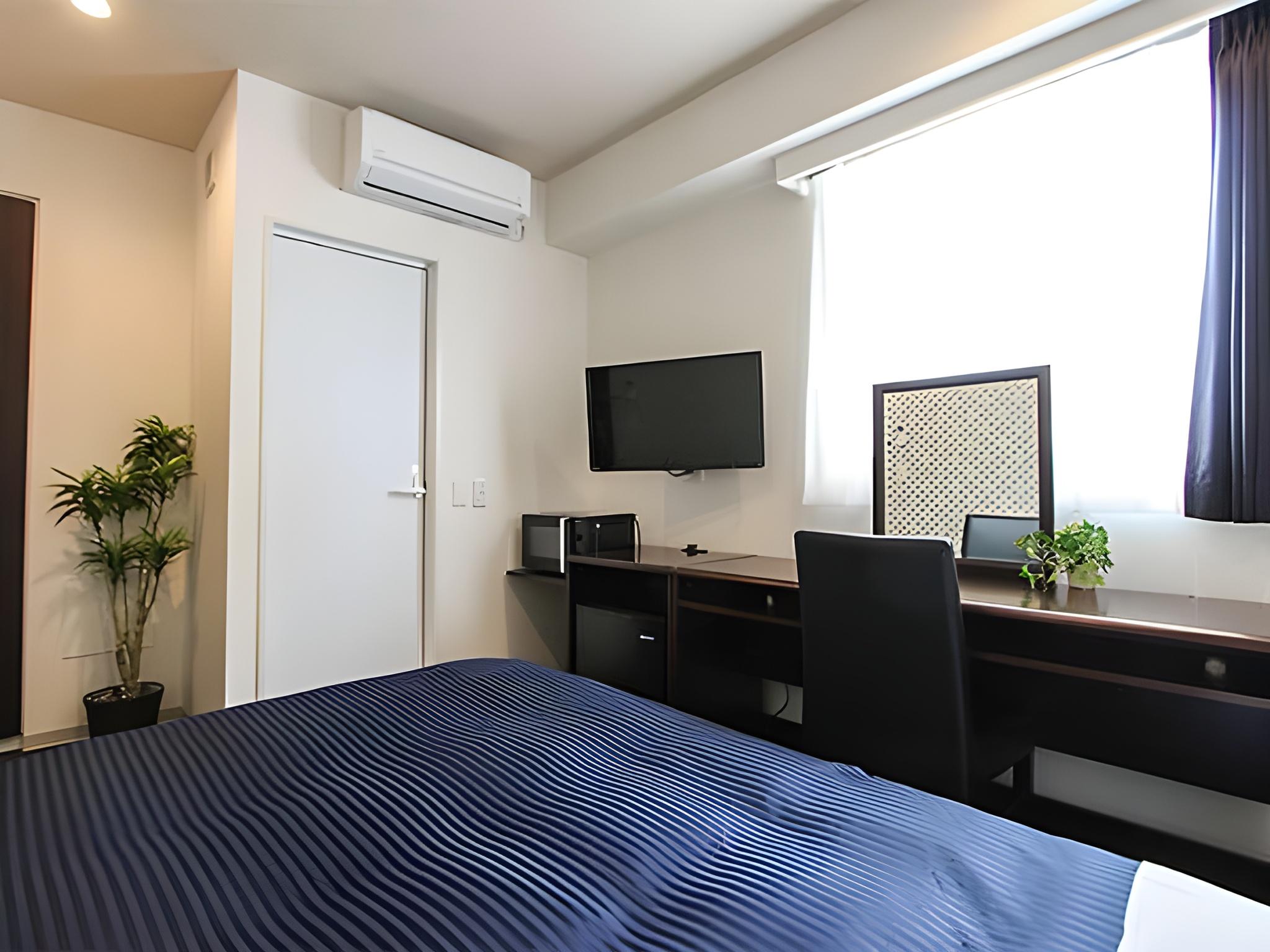 Semi Room, Standard, Single, Semi Double Bed, City View