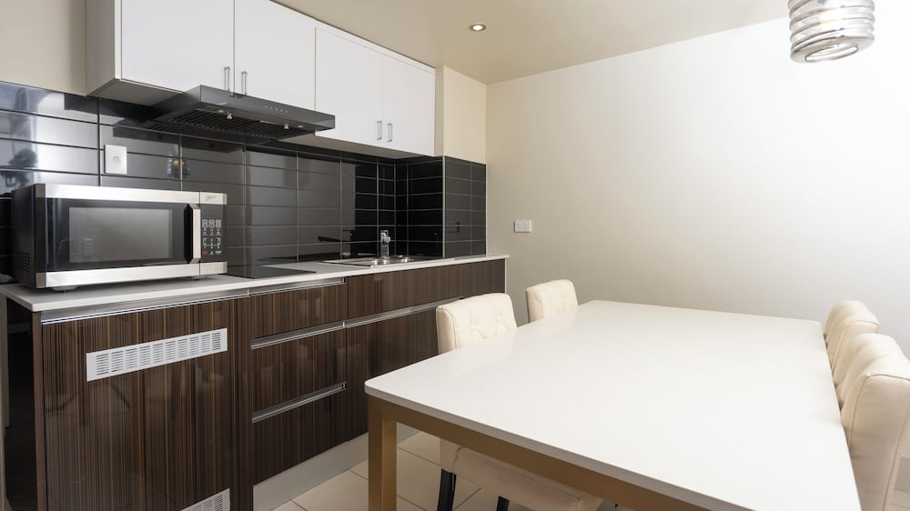 SPA, FAMILY, SUITE, TWIN BEDS, QUEEN BED