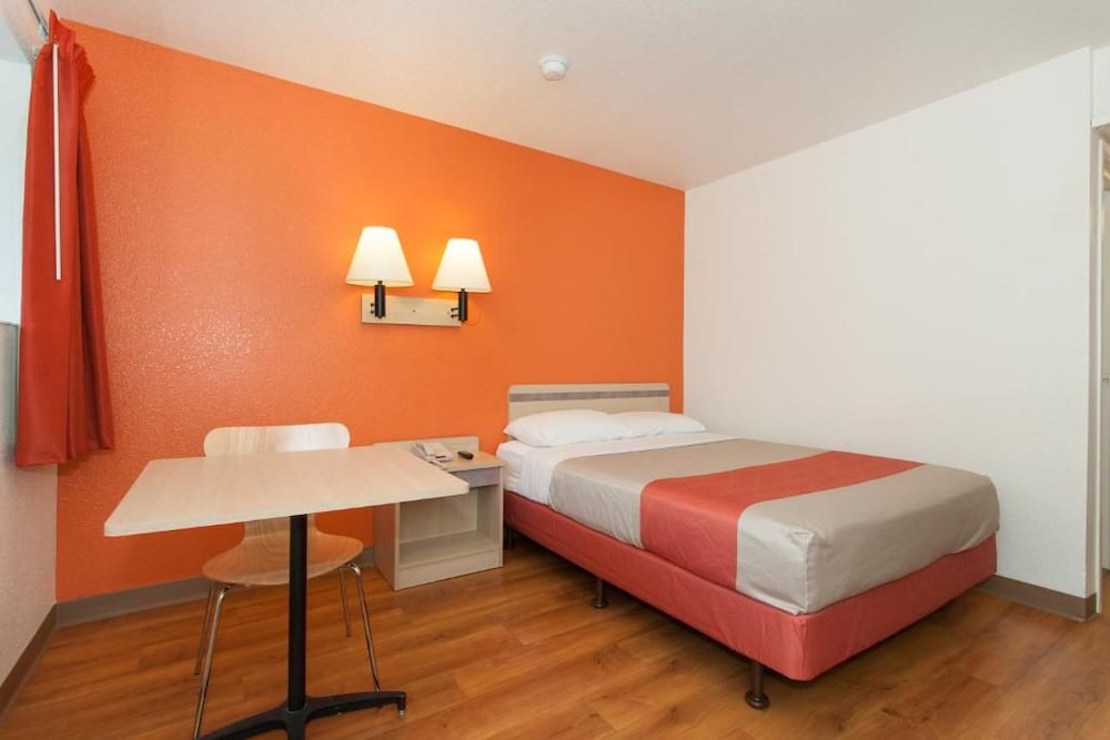 Motel 6 Davis - Sacramento Area 34/58