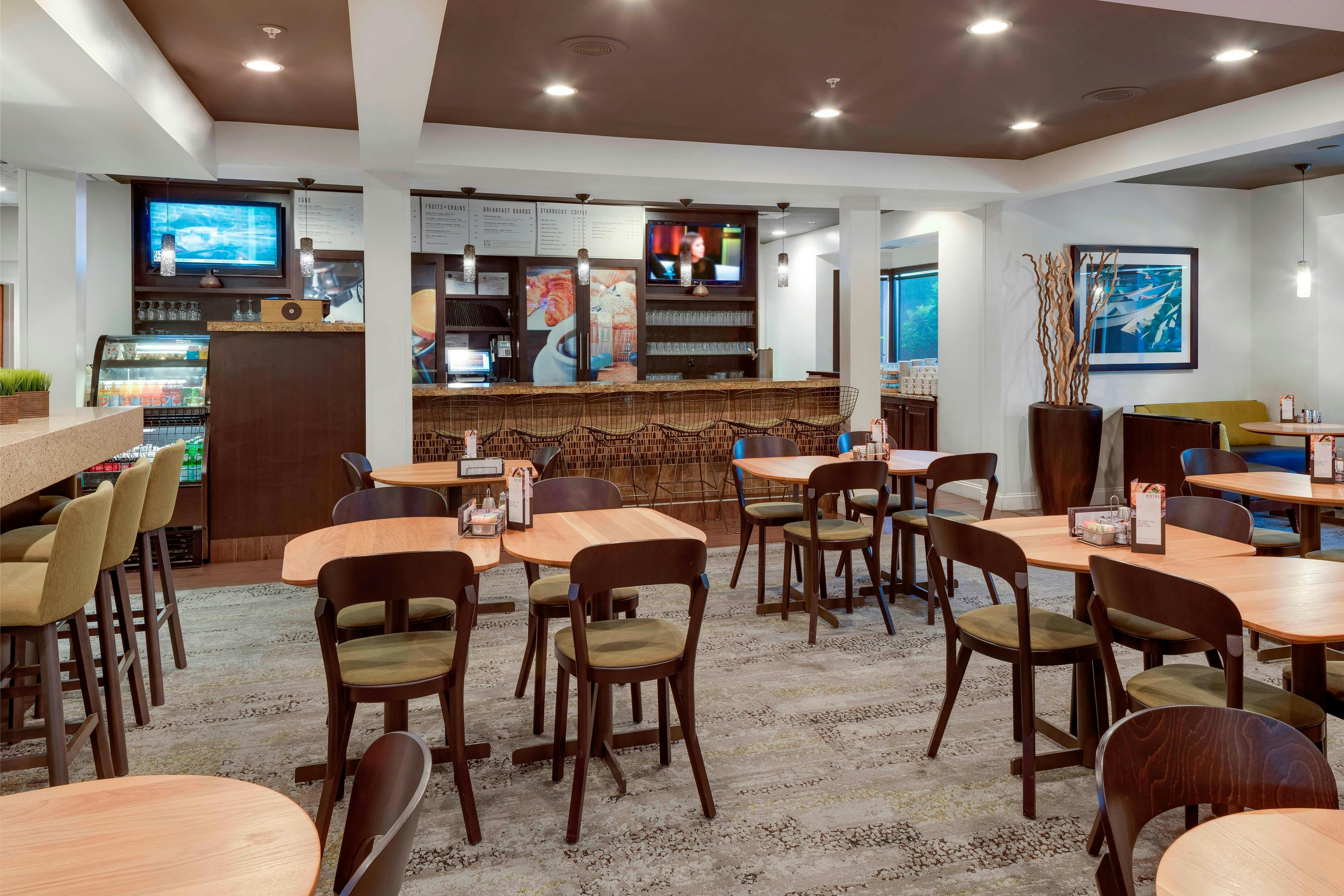 Courtyard By Marriott Portsmouth 8/11