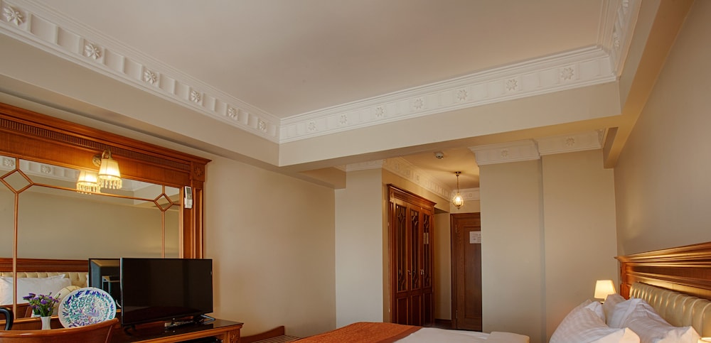 Sumengen Hotel 30/58