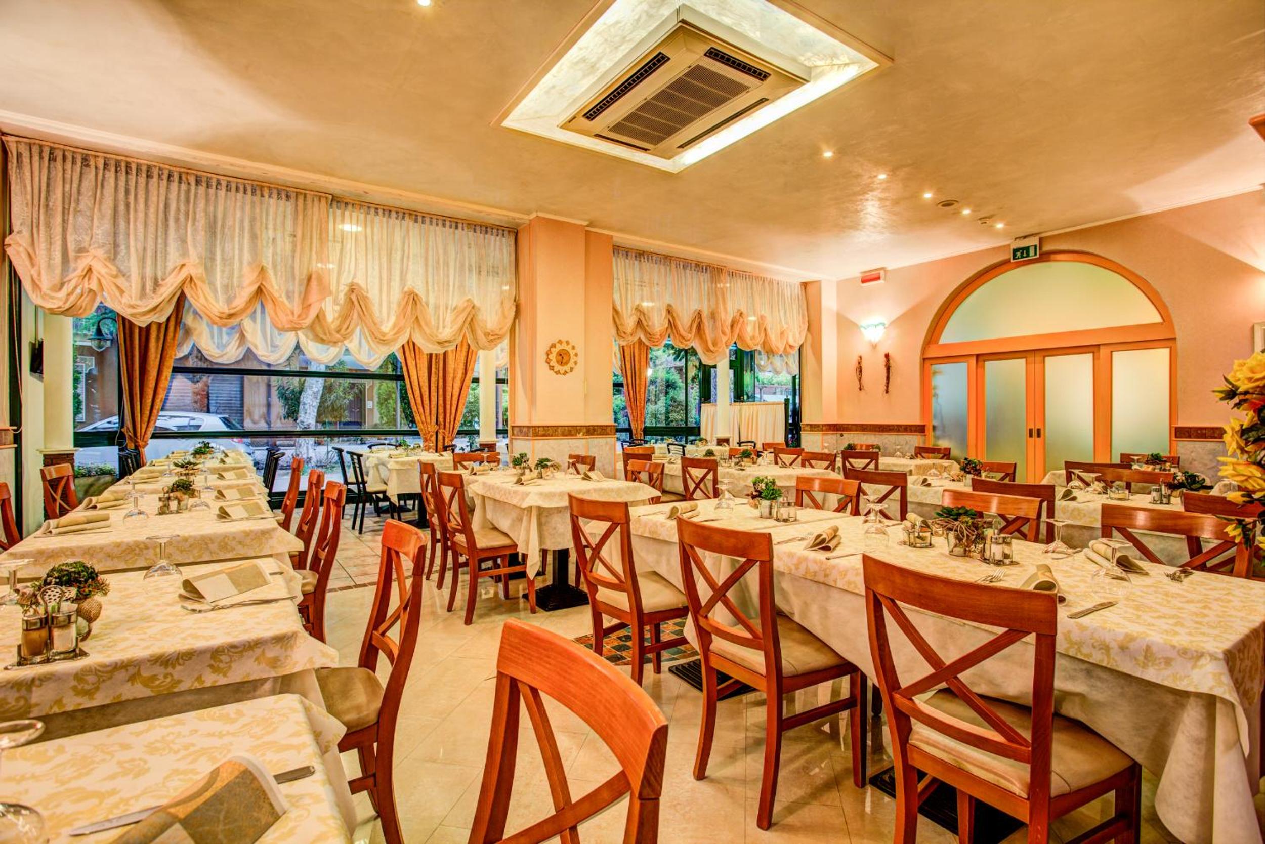 Albergo Ristorante Pozzi 29/50