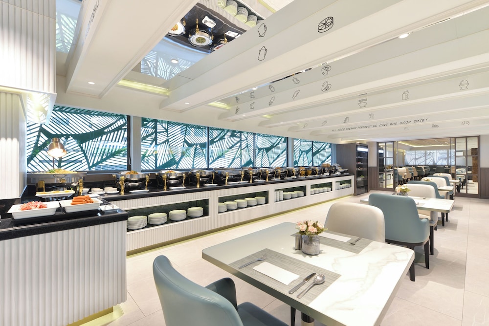 Centre Point Plus Hotel Pratunam 54/74