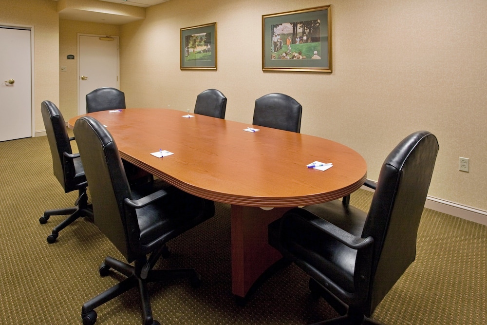 Holiday Inn Express Hotel and Suites Drums-Hazleton (I-80) 35/35