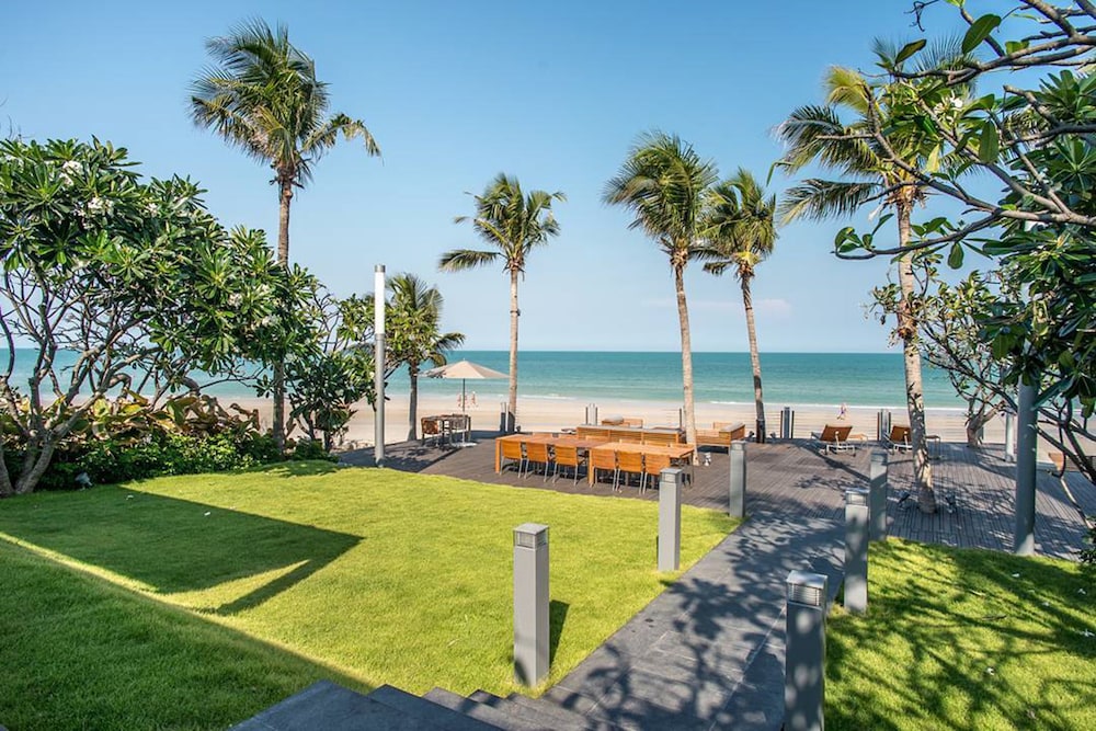 Sunsky Villa Huahin 59/67