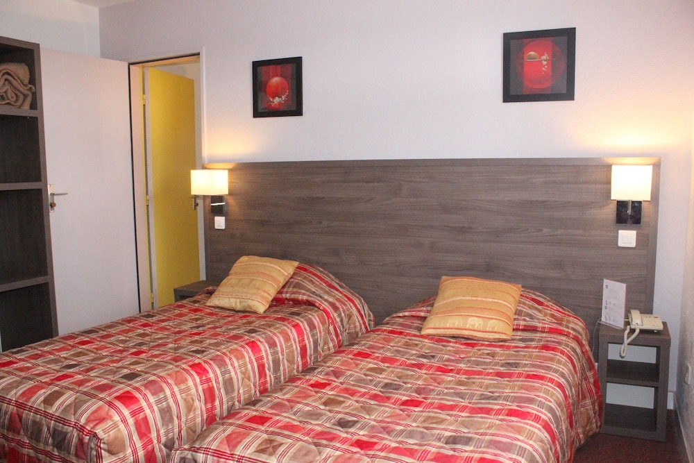 Orleans Parc Hotel 8/73