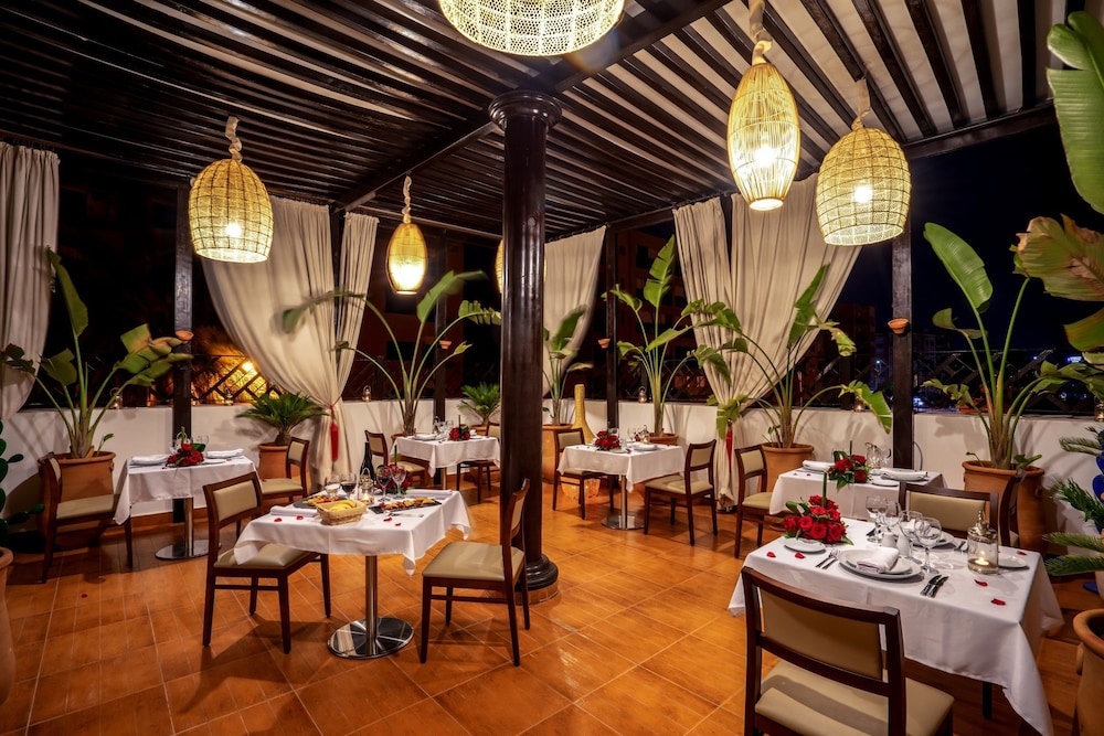 Majorelle City Center Boutique Hotel 44/50