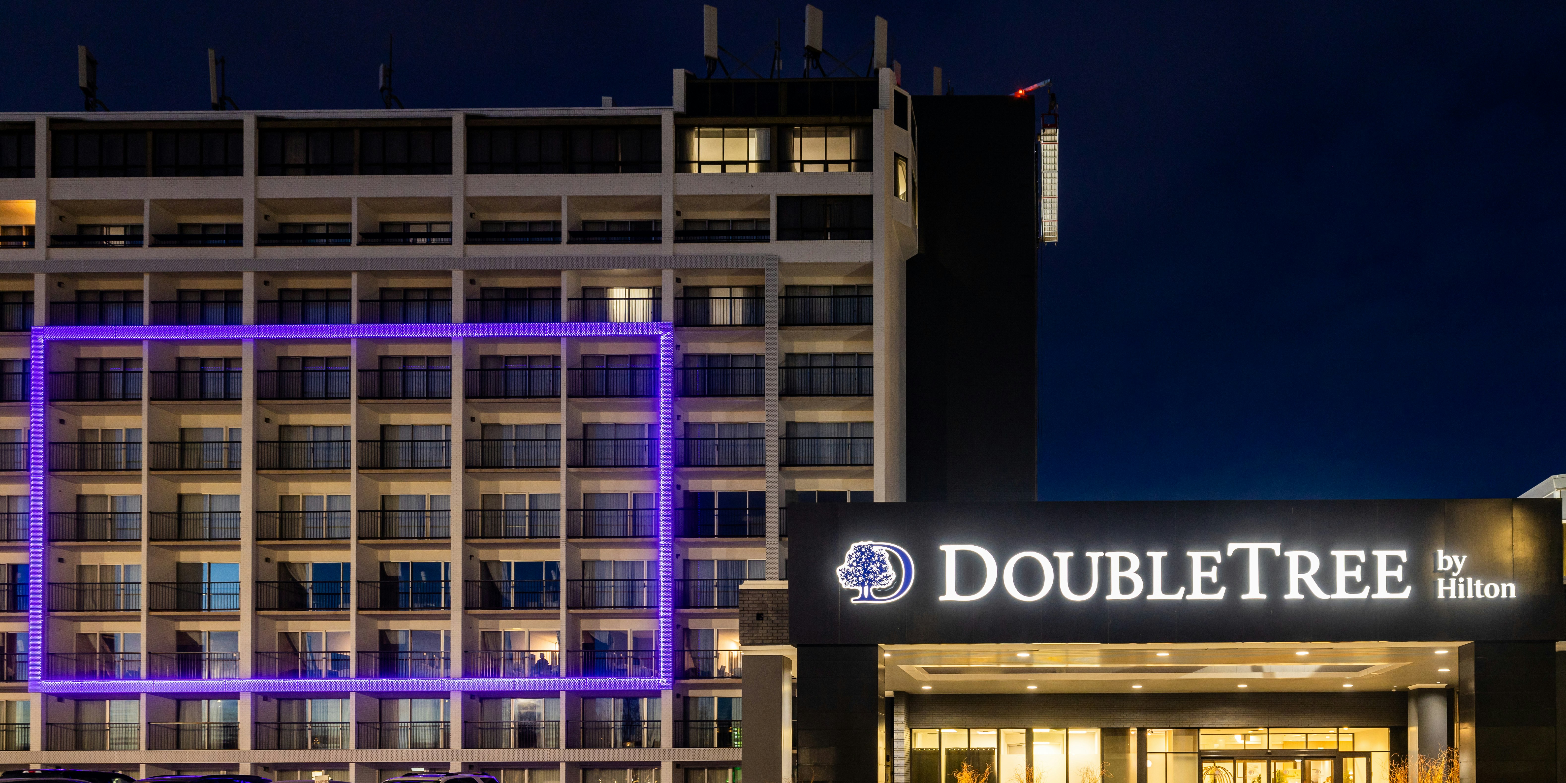 DoubleTree by Hilton Calgary North in CALGARY