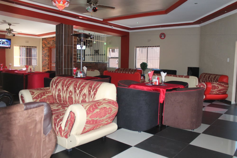 Miraton Guest Lodge 19/32