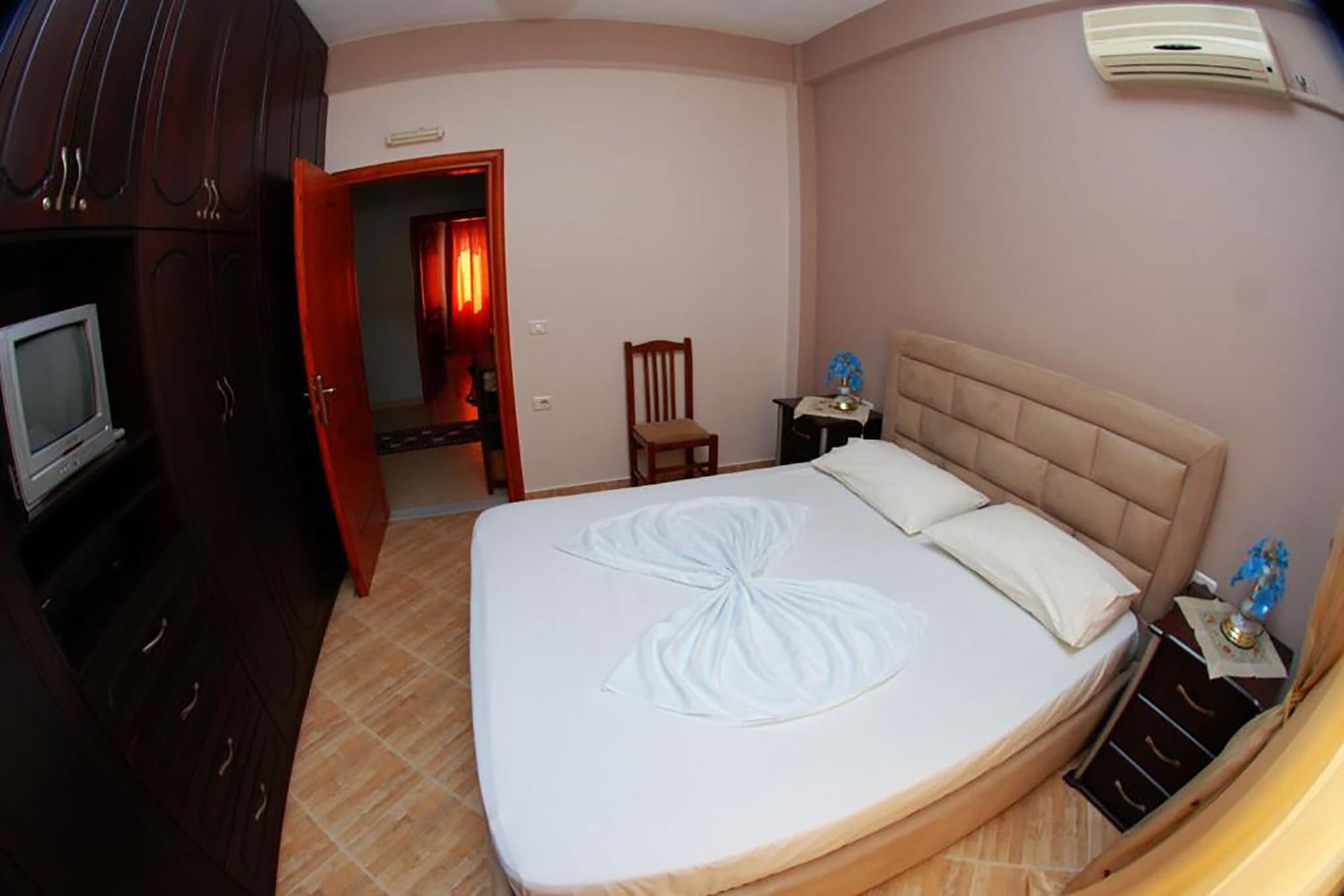 3 BEDROOMS, APARTMENT, SEA VIEW