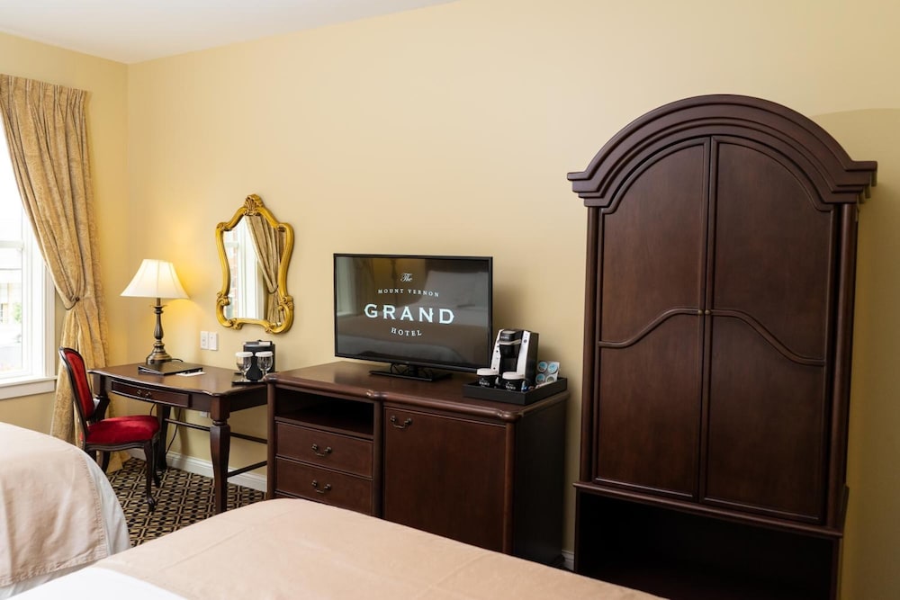 The Mount Vernon Grand Hotel 28/45