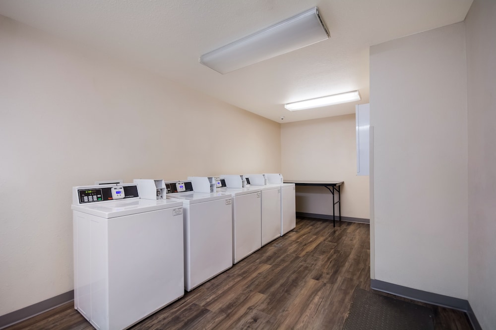 WoodSpring Suites Lexington Southeast 9/36