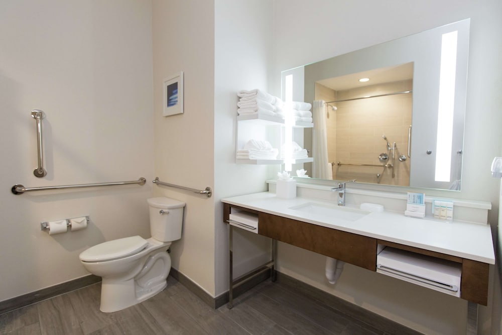 Hampton Inn Mustang Ok 20/51