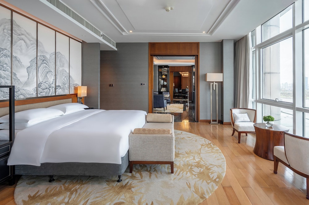 Hualuxe Hotels Resorts Haikou Seaview 11/49