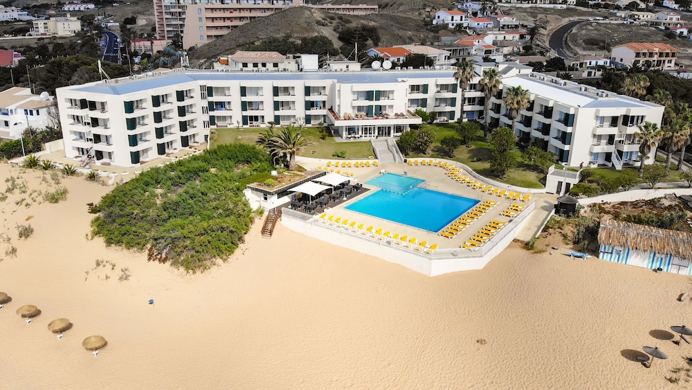 Vila Baleira Suites 1/44