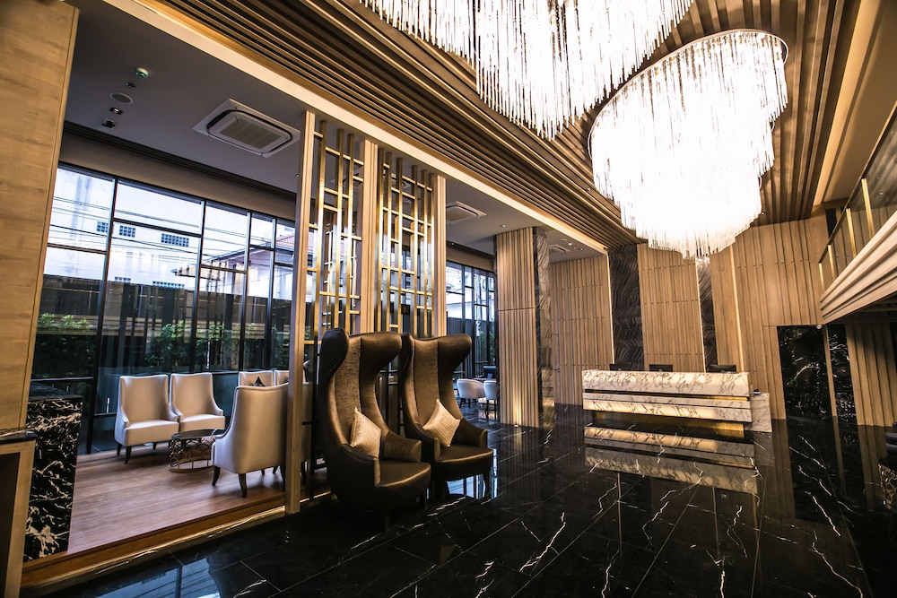 Arte Hotel 49/75