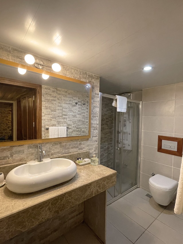 Hotel Mille Kaleici 49/50