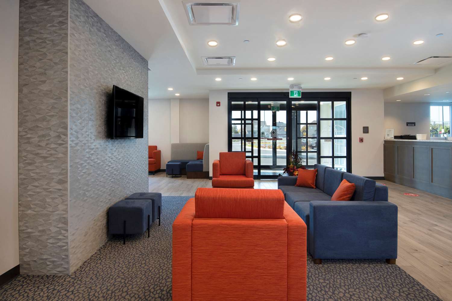 Comfort Inn and Suites Carleton Place ON 24/33