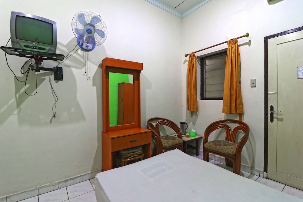 Hotel Sumatera 30/38