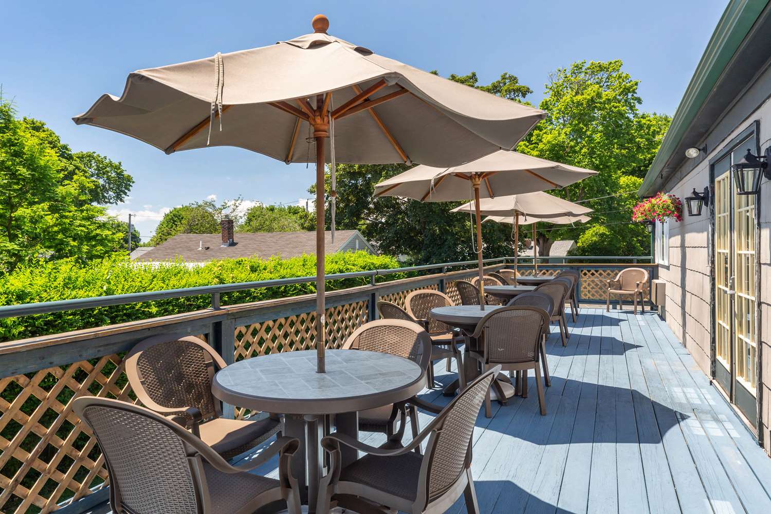 The Carriage House Inn Newport 39/44