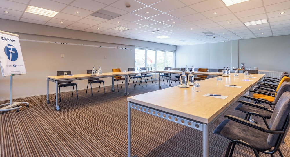 Fletcher Zuiderduin Beachhotel 35/48