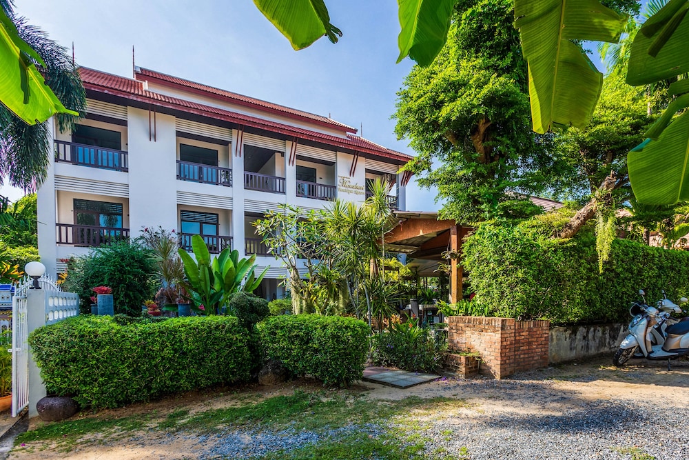 Monaburi Boutique Resort 37/49