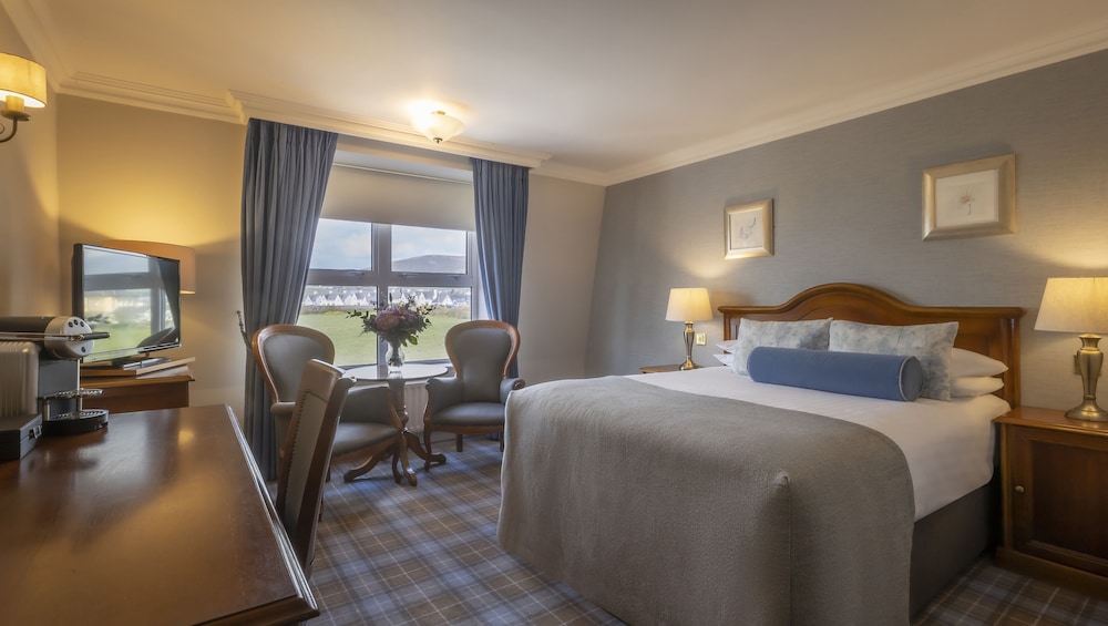 SUPERIOR, DOUBLE BED