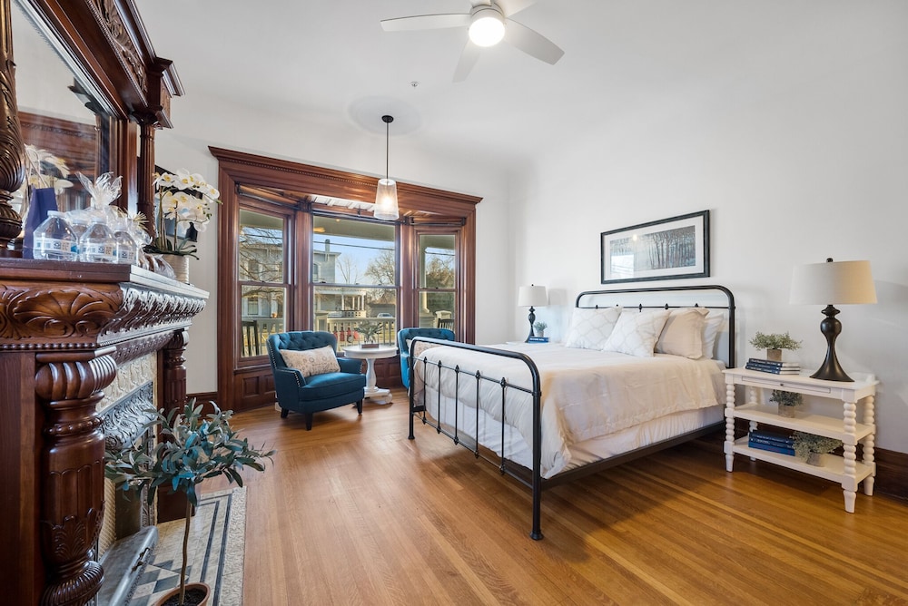 The Washington Boutique Hotel near Cedar Point & Sports Center 14/50