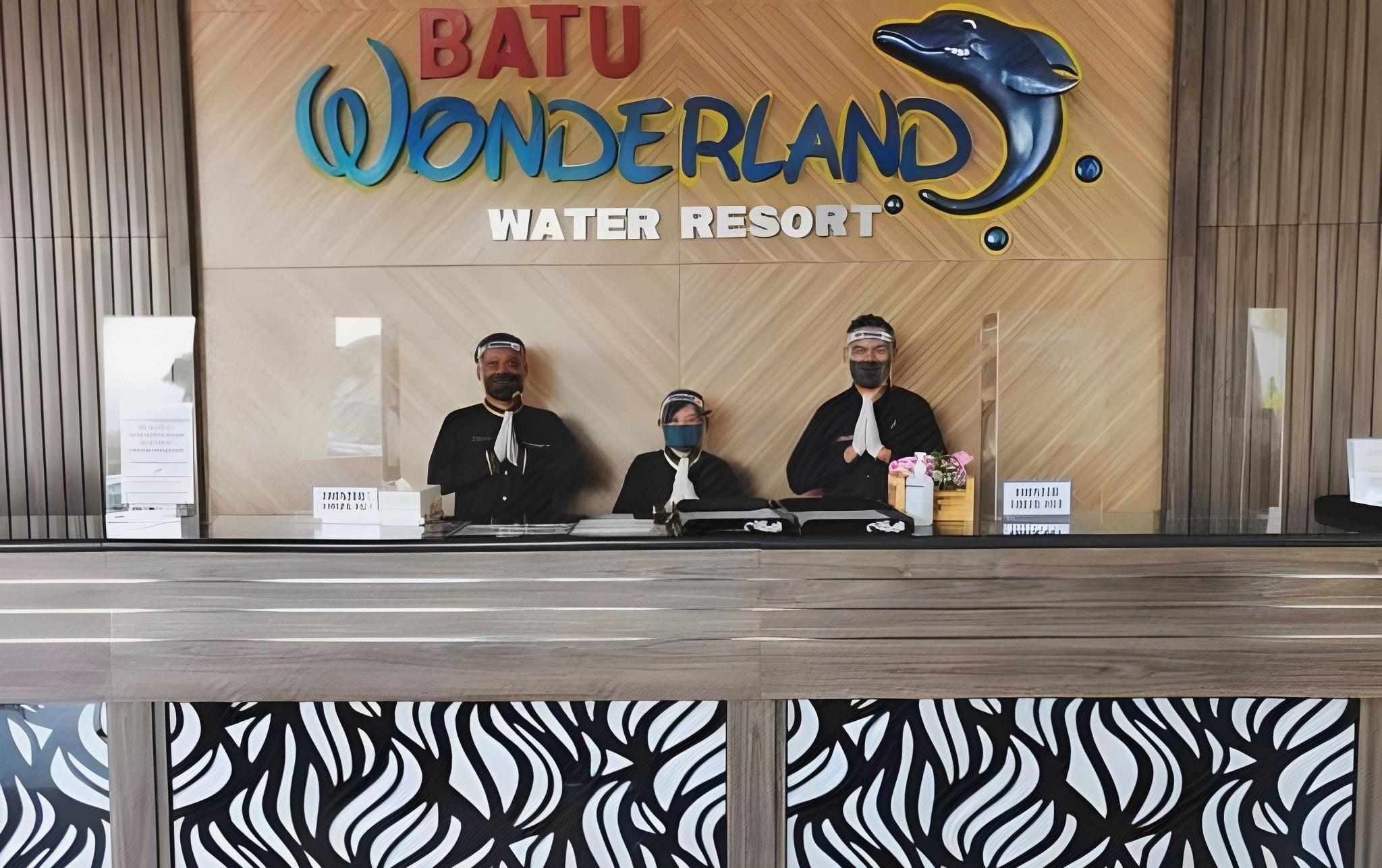 Batu Wonderland Water Resort Hotel 7/35